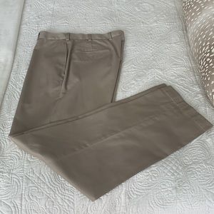 Brooks Brothers Lightweight Advantage Chino Clarke